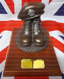 RLC Regiment Presentation Boot & Beret Figure Mahogany base